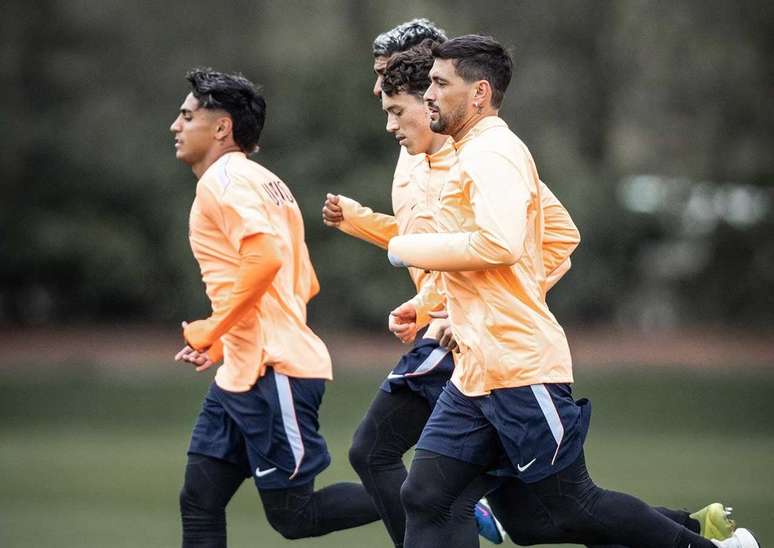 Jogadores do Uruguai durante treinamento da equipe &ndash;