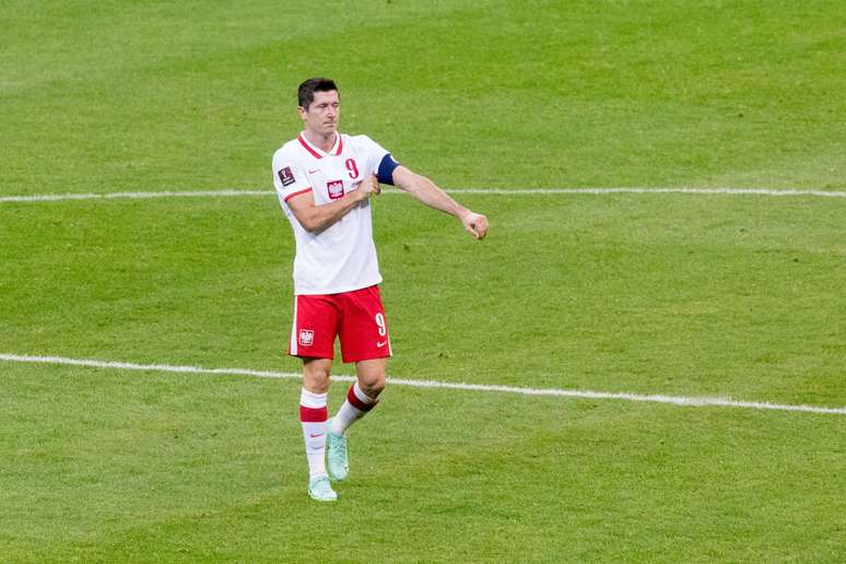 Lewandowski comandou rea&ccedil;&atilde;o da Pol&ocirc;nia contra a Alb&acirc;nia &ndash;
