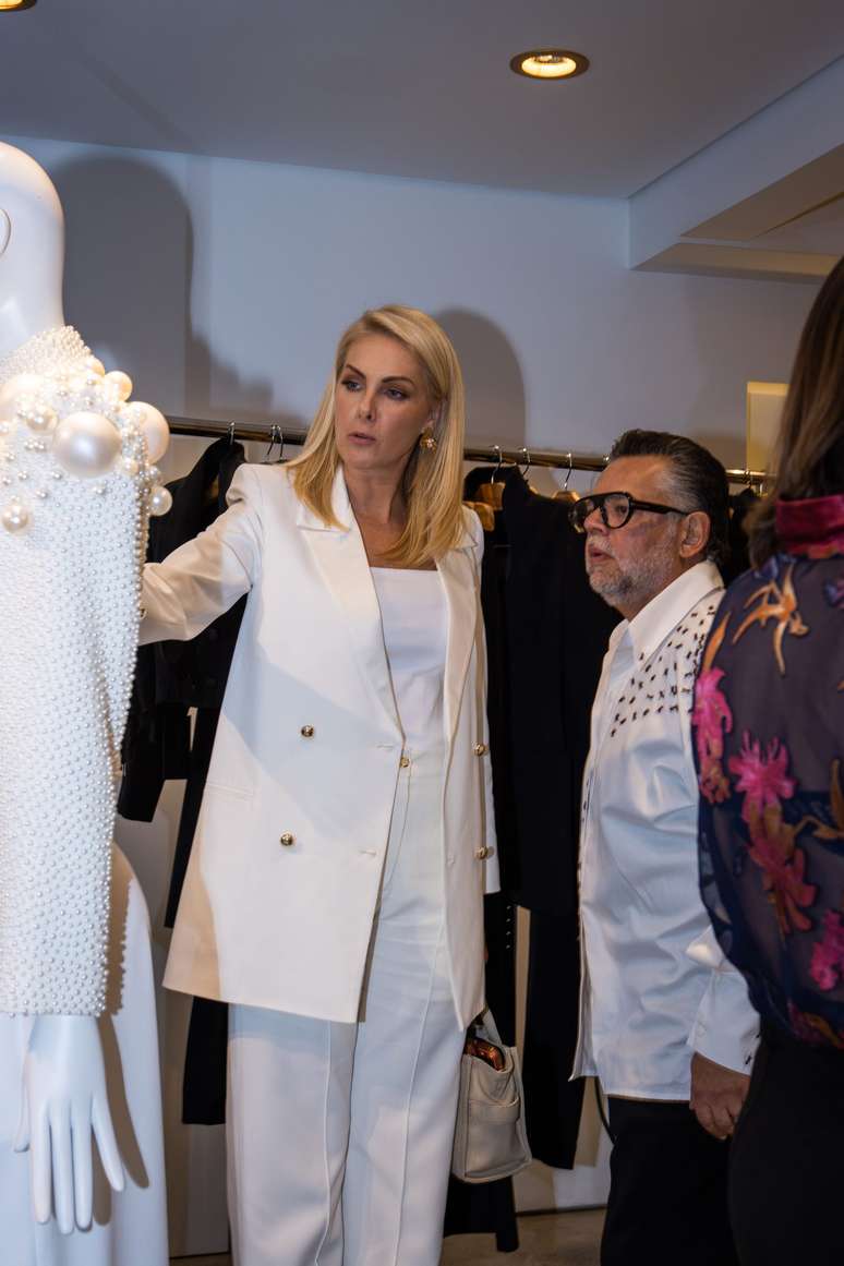 அனா ஹிக்மேன் 