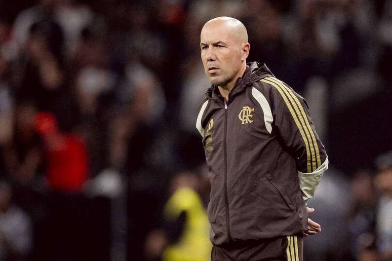 Leonardo Jardim ainda est&aacute; invicto no comando do Flamengo &ndash;