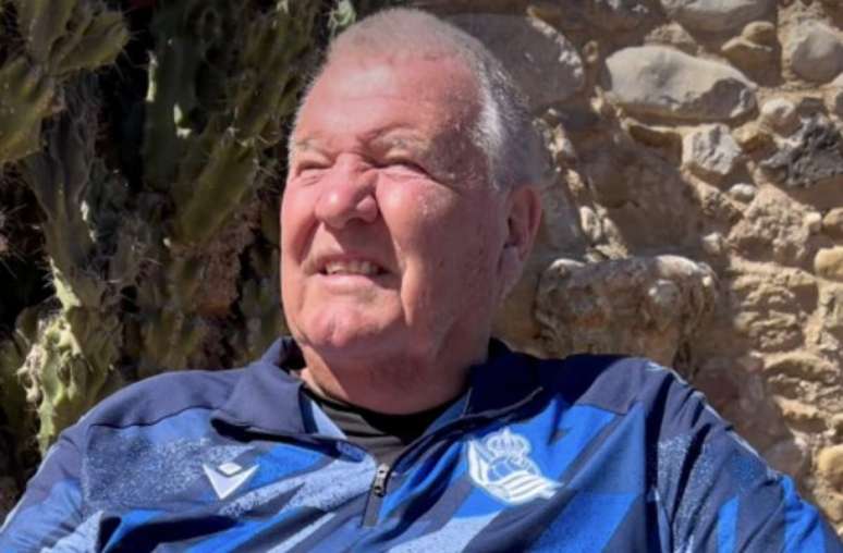 Reprodu&ccedil;&atilde;o de V&iacute;deo - Legenda: Toshack , de 77 anos, fez hist&oacute;ria como jogador do Liverpool e treinador no Real Madrid e Real Sociedad