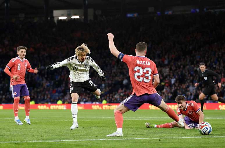 கிளாஸ்கோவில் ஸ்காட்லாந்திற்கு எதிரான ஜப்பானின் வெற்றியில் ஜுன்யா இடோ ஒரே கோலை அடிக்க பெட்டிக்குள் முடித்தார் –