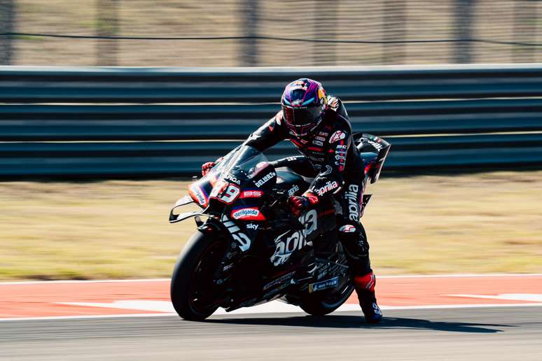 Jorge Mart&iacute;n vence sprint no GP das Am&eacute;ricas