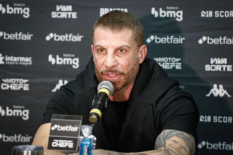 Pedrinho em coletiva no Vasco &ndash;