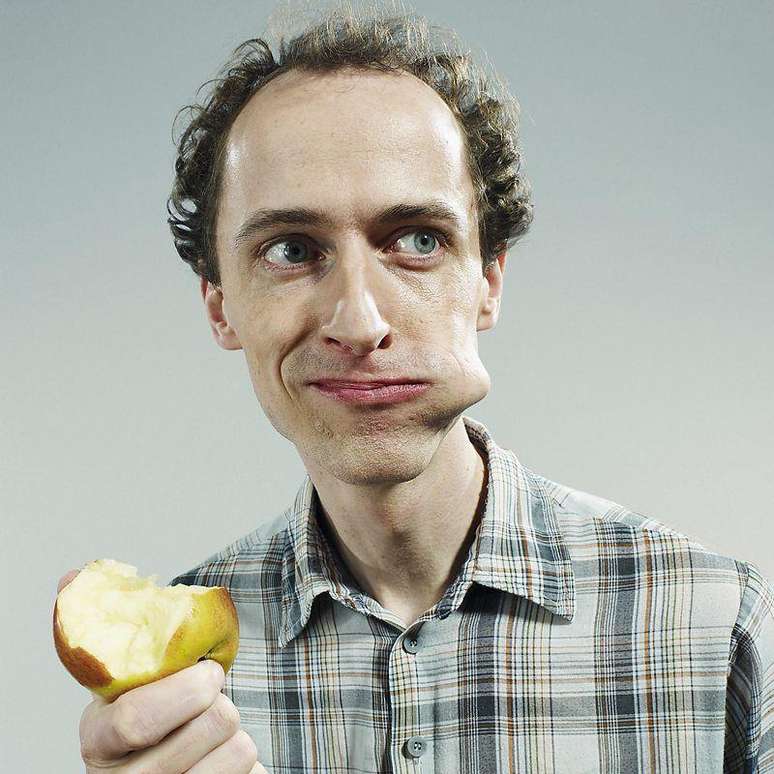 O quanto mastigamos os alimentos e o tempo que passamos comendo podem ter influ&ecirc;ncia significativa sobre a quantidade total de calorias que consumimos