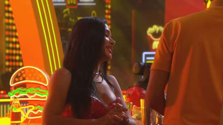 Jordana ouve conversa no BBB 26