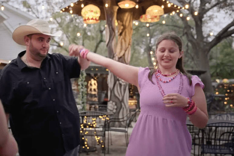 A quarta temporada de &ldquo;Amor no Espectro&rdquo; acompanha jovens autistas em suas jornadas afetivas, explorando encontros, conex&otilde;es e descobertas 