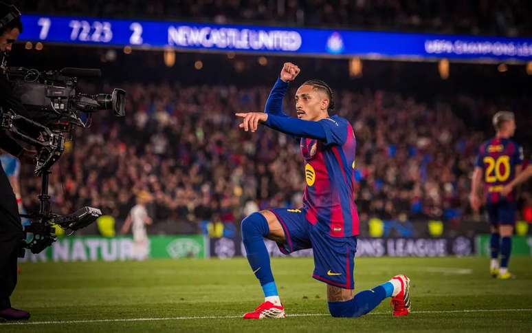 Raphinha &eacute; um dos grandes destaques do clube catal&atilde;o &ndash;