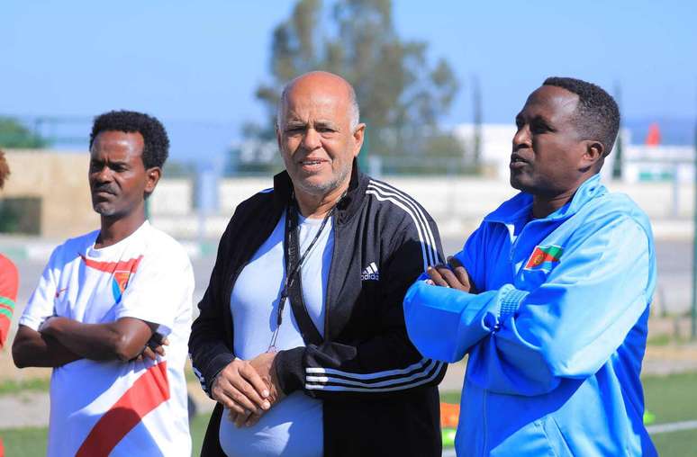 Hasham Yakan &eacute; o treinador da sele&ccedil;&atilde;o &ndash;