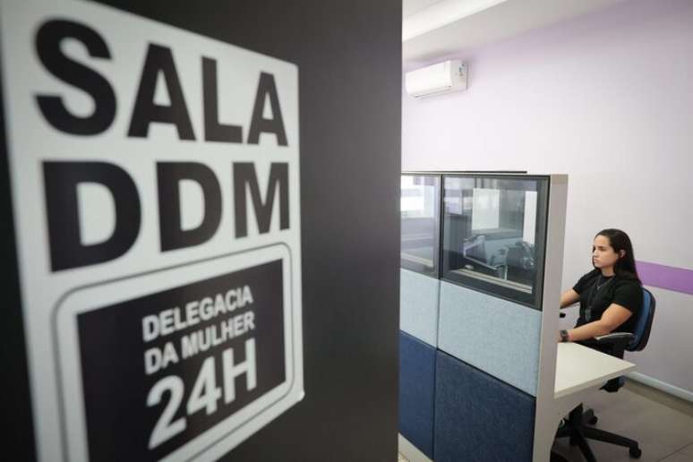 வரும் மாதங்களில் மகளிர் காவல் நிலைய அறைகளின் எண்ணிக்கை அதிகரிக்கும் என எஸ்பி அரசு கணித்துள்ளது