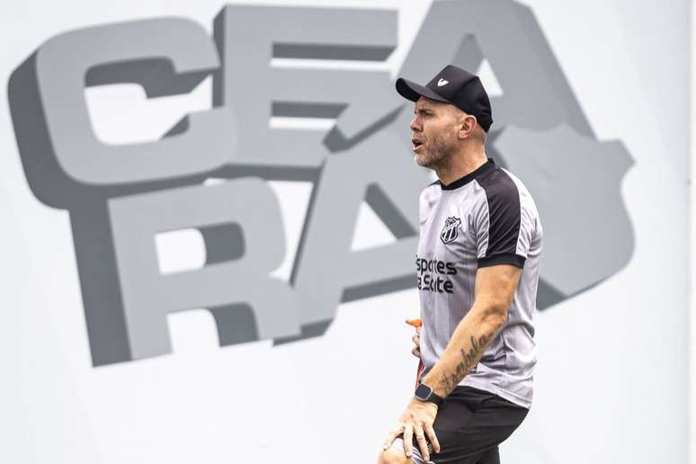 T&eacute;cnico do Cear&aacute;, Mozart far&aacute; mudan&ccedil;as contra a Ponte Preta &ndash;