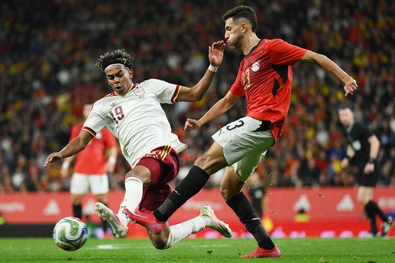 Lamine Yamal tenta lance no primeiro tempo diante da marca&ccedil;&atilde;o eg&iacute;pcia &ndash;