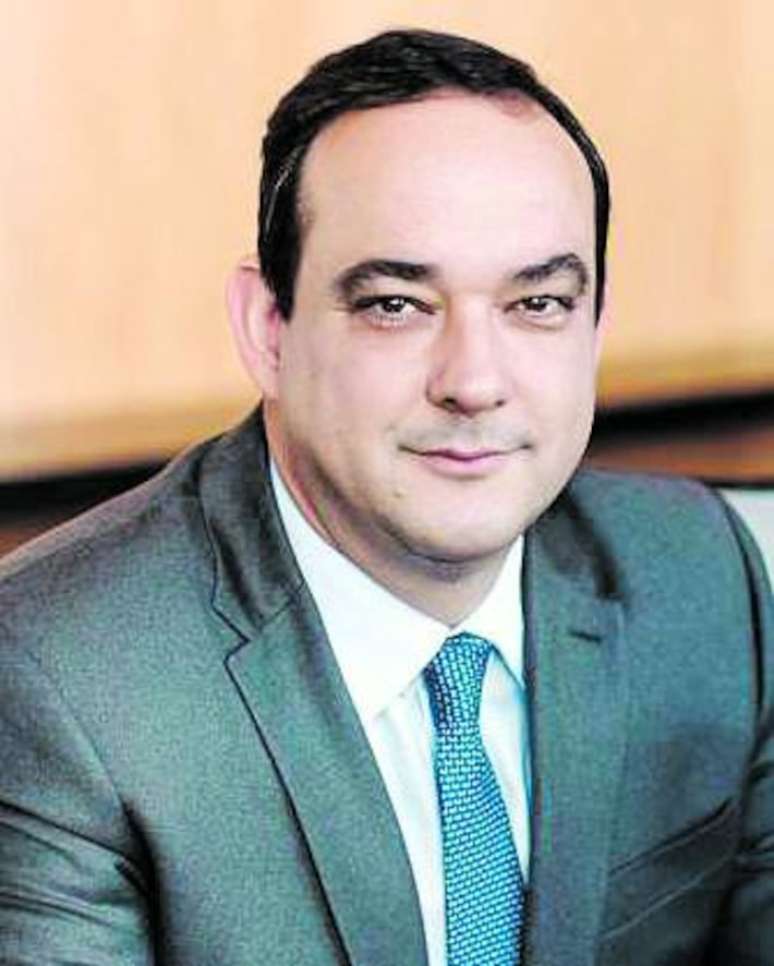 Flávio Roscoe PL க்காக தேர்தலில் போட்டியிட ஃபீம்க்கை விட்டு வெளியேறினார்