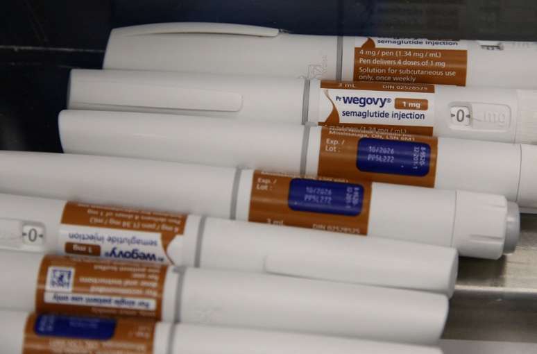 Wegovy పెన్నులు మార్చి 8, 2024న డెన్మార్క్‌లోని హిల్లెరోడ్‌లోని నోవో నార్డిస్క్ ఫ్యాక్టరీలో ప్యాకేజింగ్ లైన్‌లో క్రమబద్ధీకరించబడ్డాయి. REUTERS/Tom Little