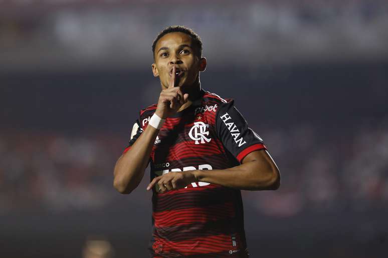 L&aacute;zaro pelo Flamengo 