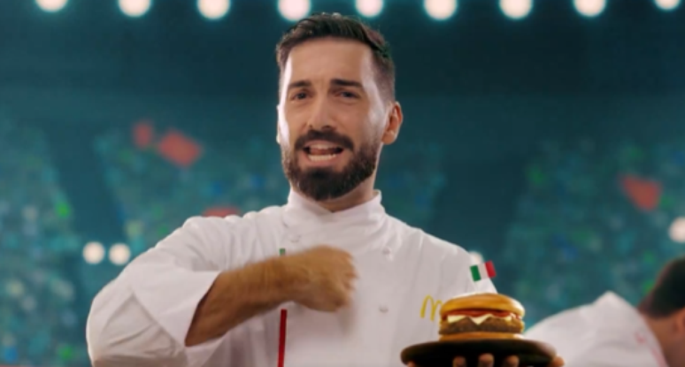 Eliminada pela B&oacute;snia, It&aacute;lia ganhar&aacute; sandu&iacute;che tem&aacute;tico 