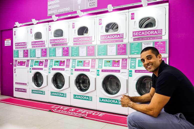 A Lave & Pegue Lavanderia &eacute; a primeira lavanderia express com atendimento automatizado, onde o neg&oacute;cio demanda um atendente para orienta&ccedil;&atilde;o