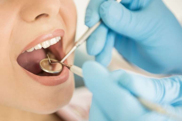 O atendimento domiciliar deve contar com equipamentos port&aacute;teis adequados 