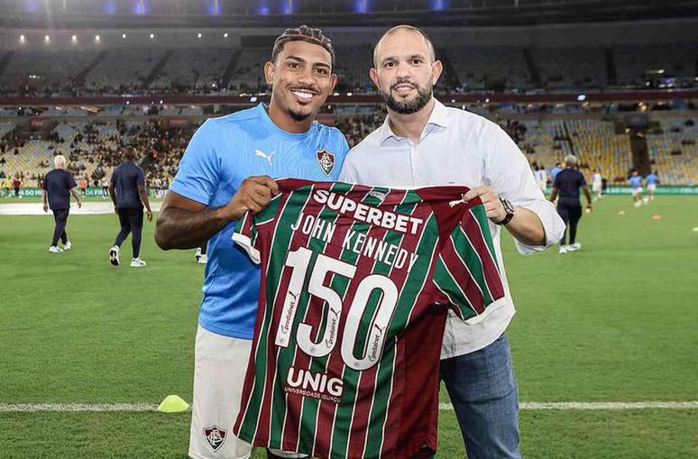 John Kennedy completou 150 jogos com a camisa do Fluminense &ndash;