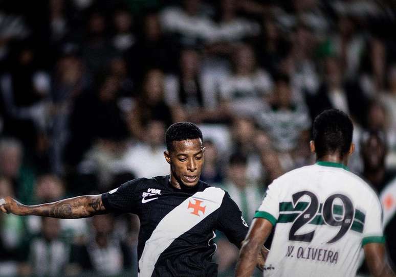 Vasco abriu o placar com Tch&ecirc; Tch&ecirc; mas cedeu o empate no fim &ndash;
