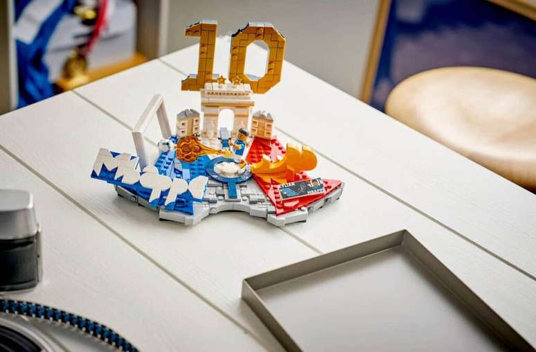 Linha Kylian Mbapp&eacute; &ndash;