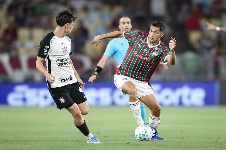 Serna deu assist&ecirc;ncia na vit&oacute;ria do Fluminense sobre o Corinthians &ndash;