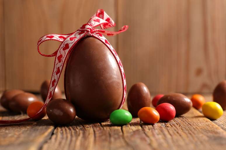 Os ovos de P&aacute;scoa simbolizam renova&ccedil;&atilde;o e vida 