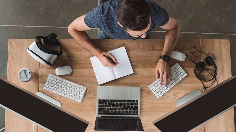 Software &ndash; depositphotos.com / EdZbarzhyvetsky