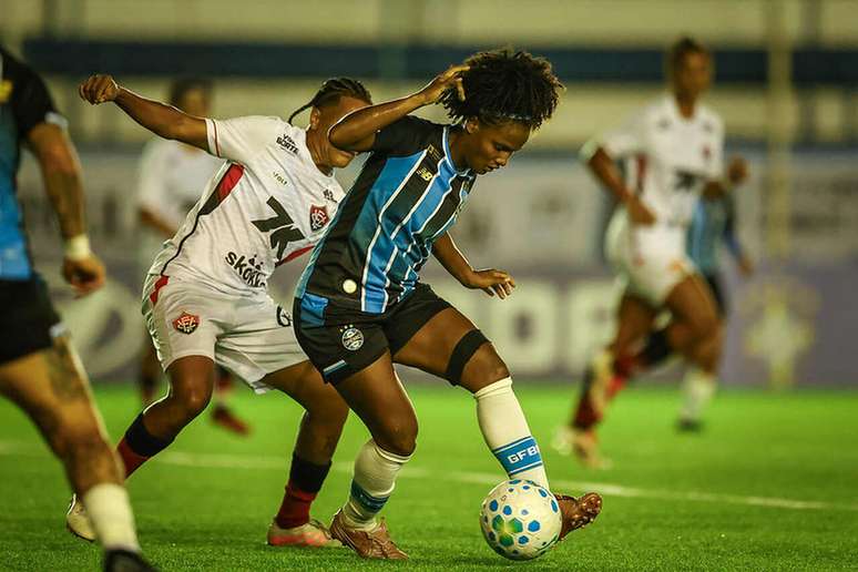Meninas dominaram a partida do in&iacute;cio ao fim &ndash;
