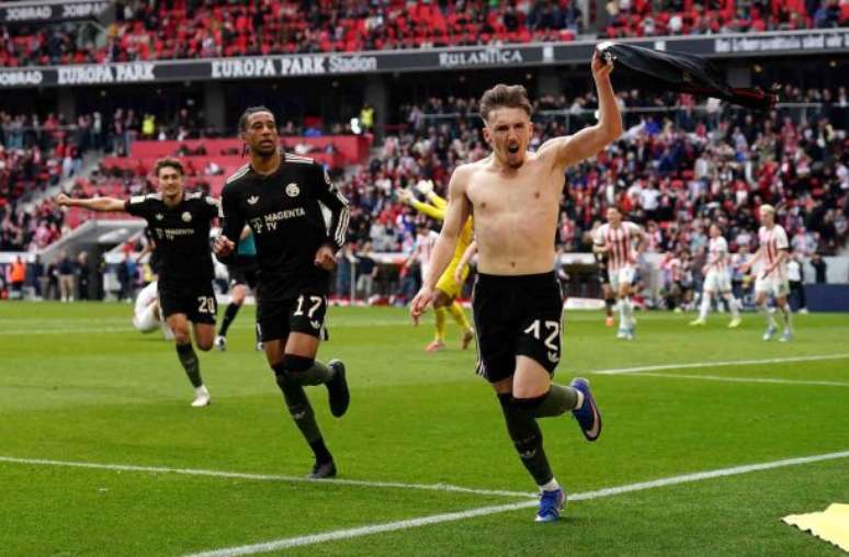 Bayern de Munique lutou at&eacute; o fim e venceu o Freiburg pela Bundesliga (Foto de Daniela Porcelli/Getty Images)