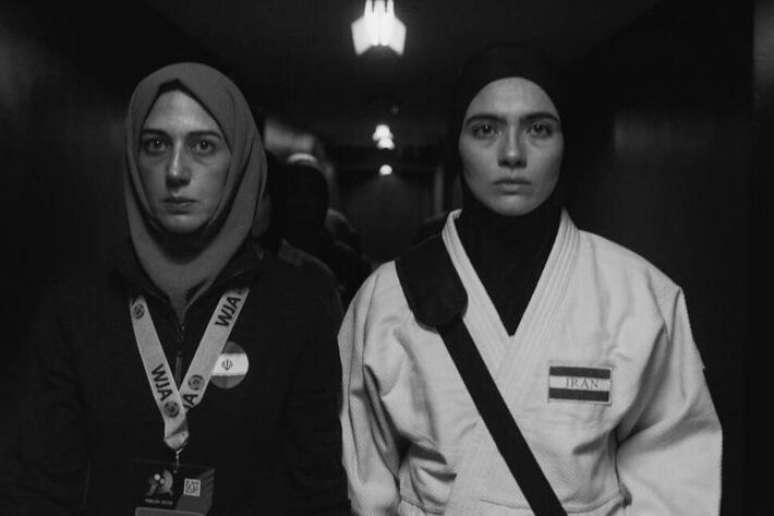 'Tatame' fala sobre tens&otilde;es dentro e fora do esporte e, apesar de n&atilde;o ser uma hist&oacute;ria real, os diretores se inspiraram em casos reais da pol&iacute;tica no jud&ocirc; mundial.