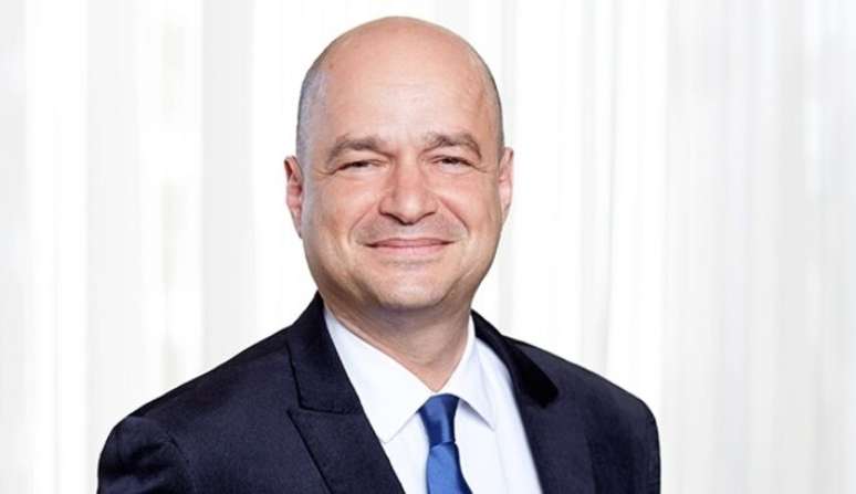 Jacques Sarfatti &eacute; s&oacute;cio-diretor da Russell Reynolds Associates