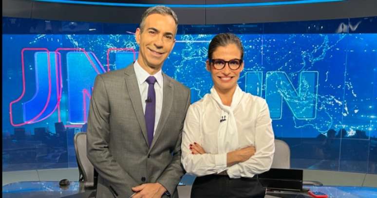 C&eacute;sar Tralli e Renata Vasconcellos v&atilde;o comandar as sabatinas na bancada do 'JN' e o debate de 1&ordm; turno com os candidatos &agrave; Presid&ecirc;ncia