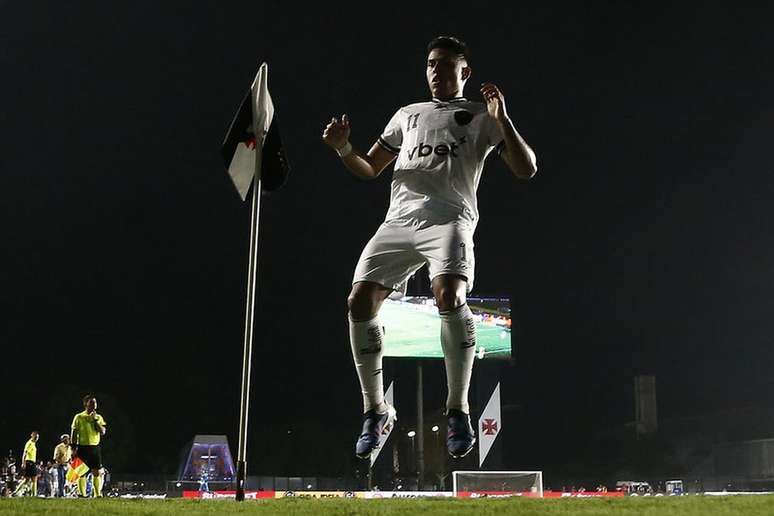 Martins desequilibrou a favor do Botafogo e deixou o Vasco com os cabelos em p&eacute; &ndash;