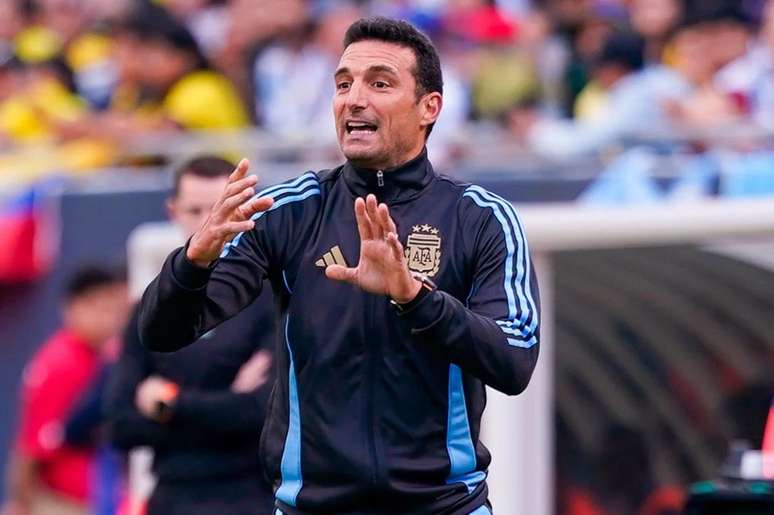 Scaloni tenta feito in&eacute;dito pela Albiceleste &ndash;