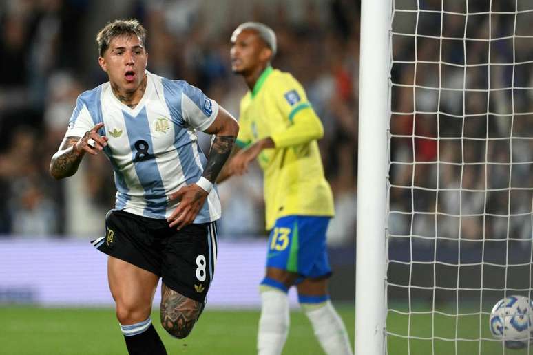 Argentin confirmou a vaga na Copa com goleada para cima do Brasil em Buenos Aires &ndash;