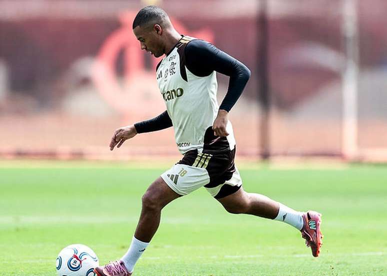 De la Cruz n&atilde;o se sente bem em jogos acima do n&iacute;vel do mar &ndash;