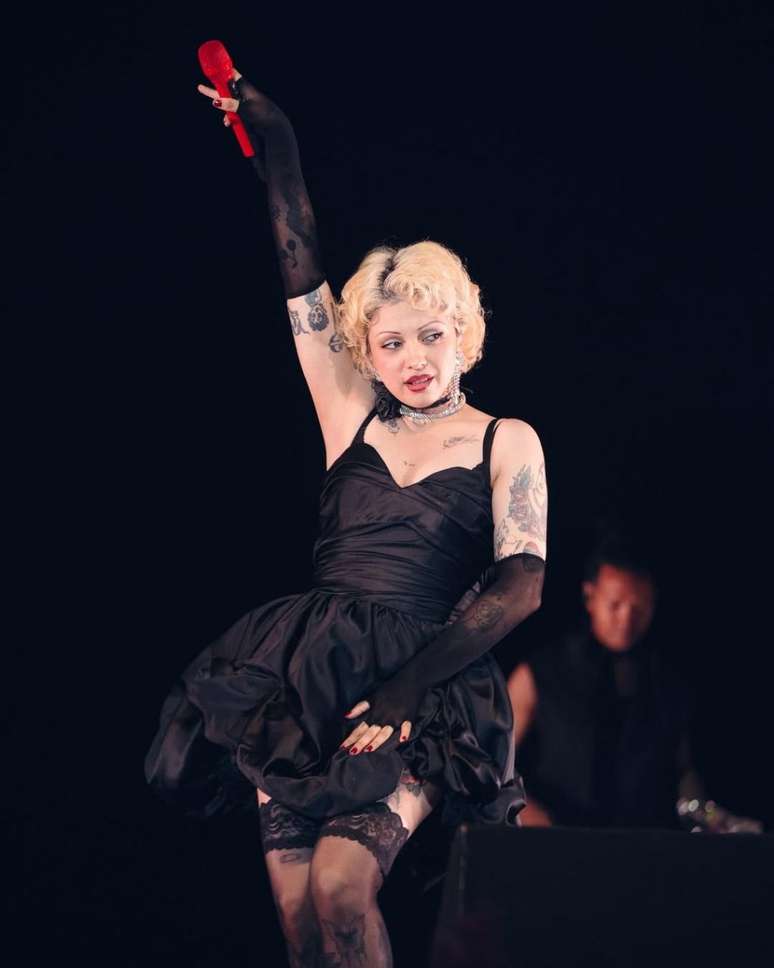 (Foto: Instagram @monlaferte)