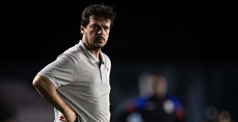 Diniz tem interesse em dirigir o Corinthians. 