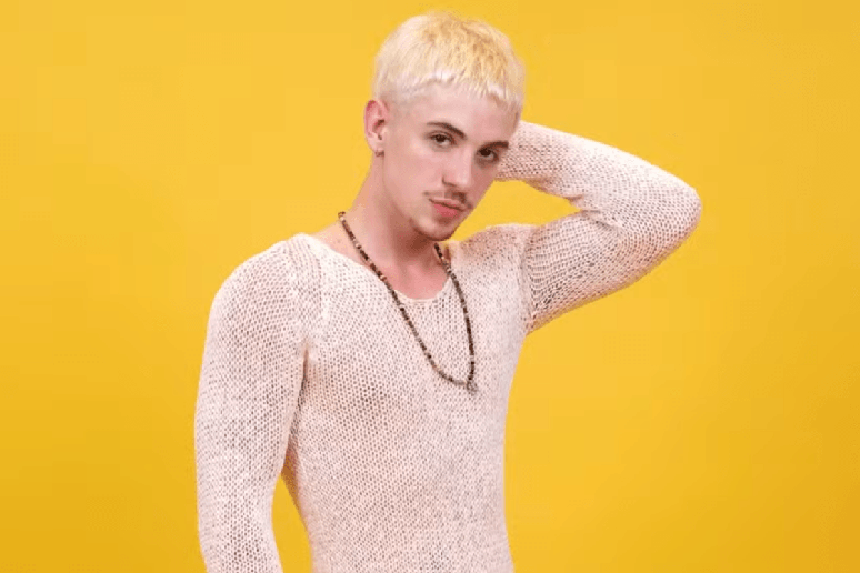 Antes do BBB 26, Juliano Floss dividiu palcos com Anitta e Veigh em grandes festivais de m&uacute;sica 