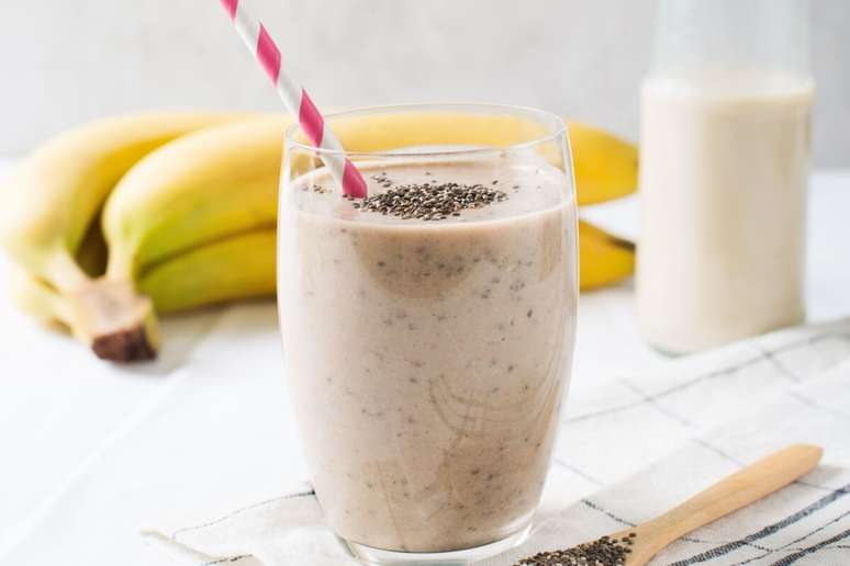 Smoothie de chia com banana 