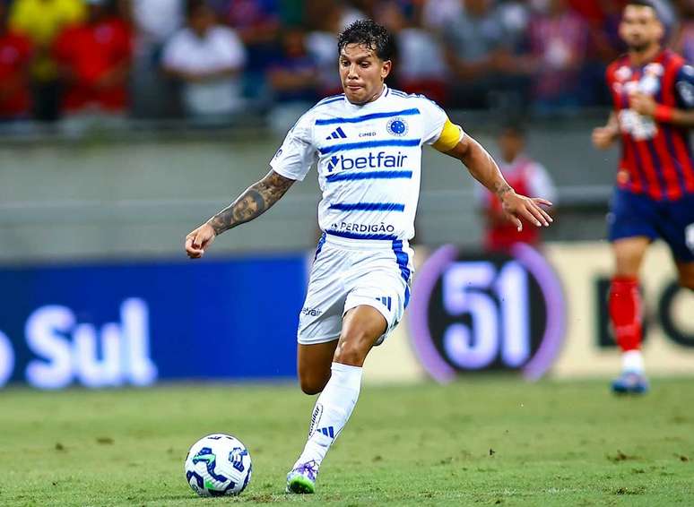 At&eacute; o momento, o volante deu duas assist&ecirc;ncias em cinco jogos com a camisa celeste, pelo Brasileir&atilde;o &ndash;