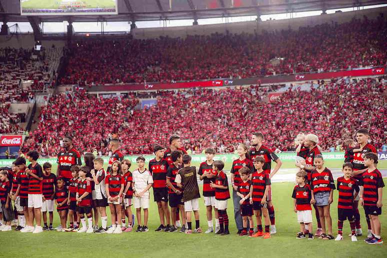 Torcida do Flamengo promete lotar todos os jogos em casa na Libertadores 26 &ndash;