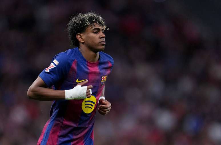 Lamine Yamal repudiou os c&acirc;nticos no amistoso contra o Egito &ndash;