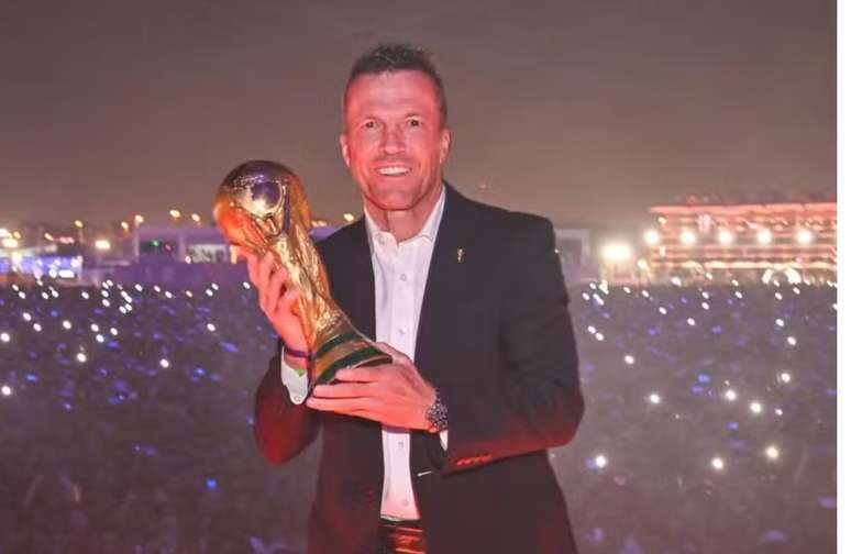 T&eacute;cnico Lothar Matthaus n&atilde;o poupou cr&iacute;ticas a Vin&iacute;cius J&uacute;nior