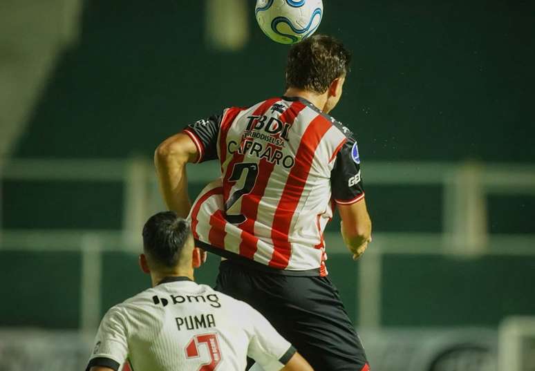 Barracas Central e Vasco empatam pela Sul-Americana&nbsp; &ndash;