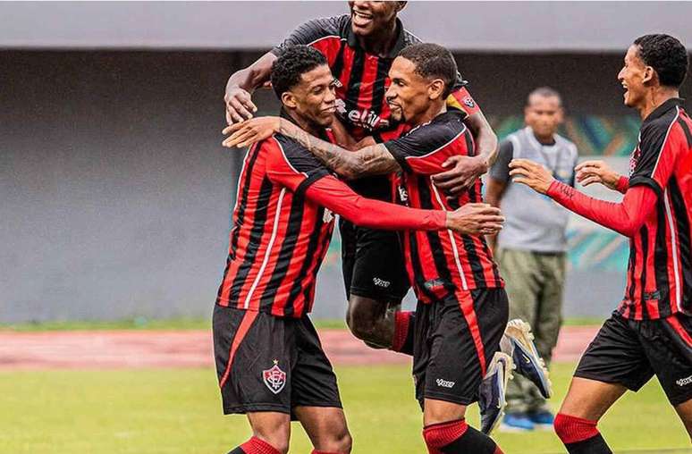 Meninos do Vit&oacute;ria venceram sua &uacute;ltima partida pelo Brasileir&atilde;o Sub-20 &ndash;
