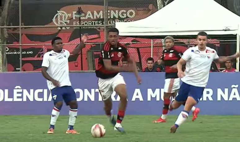 Flamengo e Fortaleza n&atilde;o sa&iacute;ram do empate na G&aacute;vea &ndash;