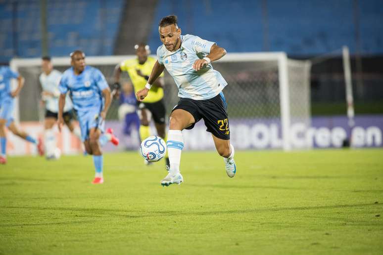 Braithwaite teve grande oportunidade de marcar no 1&deg; tempo &ndash;