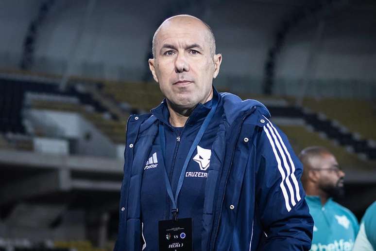 Leonardo Jardim teve boa passagem no Cruzeiro apesar de in&iacute;cio abaixo &ndash;